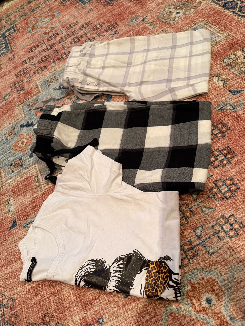 Stars above 2 set pajama pants with tee ❤️